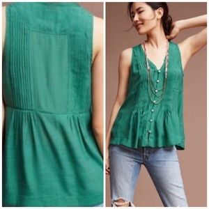Green Sleeveless Women's Top